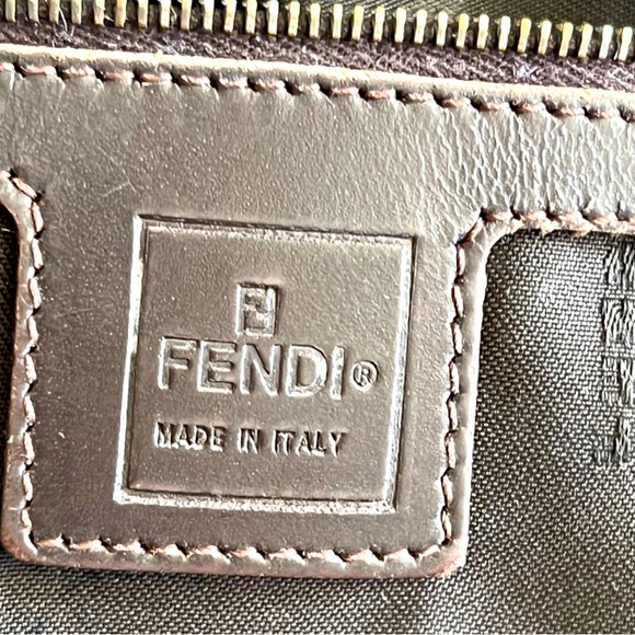 AUTHENTIC VINTAGE FENDI ZUCCA MAMA BAGUETTE - Picture 10 of 14